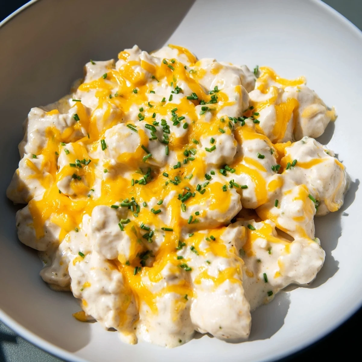 Easy, cheesy Cheddar Ranch Chicken Bake: tender chicken breasts smothered in a creamy ranch sauce.
